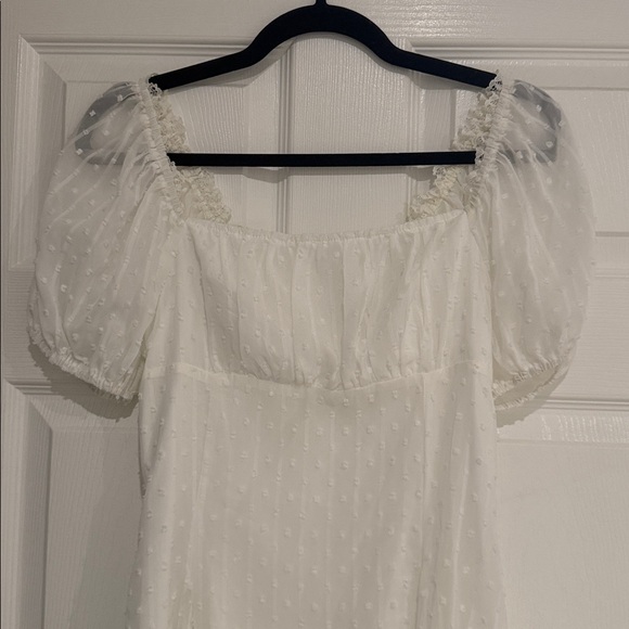 White Lace Puff Sleeve Dress - Picture 2 of 2